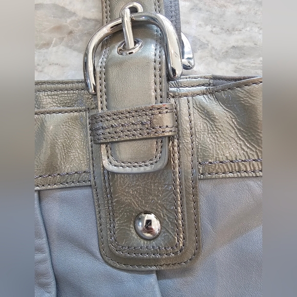 Coach Gray Leather Tote F15045 Shoulder Bag – Full Grain Leather - Picture 5 of 16